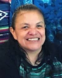 Lynn Squire's Instagram, Twitter & Facebook