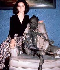 Since beetlejuice is a tim burton movie, there's plenty of dark tones scattered throughout the film. Cursed Experiment Cursedimages
