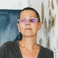 Welcoming Amanda Gentry, a first-year MFA grad in Ceramic Art! Amanda  Gentry is a sculptor and painter in search of the elemental, an inner  dialogue that feels as personal as it is