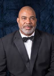 Lester Levine's Instagram, Twitter & Facebook