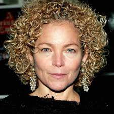 Curly hair curly hair over 60 curly hairstyles 2019 hairstyles for older women short curly haircuts 2019 short hair 2019. Best Curly Hairstyles For Women Over 50