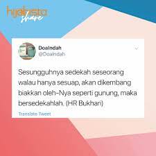 Sang mahasiswa sangat terharu atas pemandangan yang dilihatnya dari balik persembunyian itu. Facebook