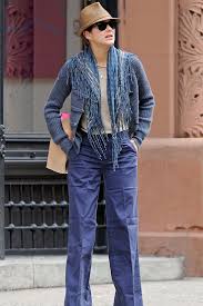 images?q=tbn:ANd9GcQvMqSJyYP-0DOM03hTDKqPgR--owPYtJSnZg&usqp=CAU