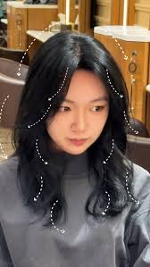 SUMMER LAYERS CUT x HAZELNUT BROWN @xenter.hk 💇🏻‍♀️ @nicolelukxxhair  👩🏻‍🎨 @teddy yeung 🖍 product use: @arimino_hongkong @arimino_official  🧴shampoo: @fiole_official @fiole_hongkong 獨家總代理： @tq_total.quality ..  -Hair Stylist- Nicole Luk ...