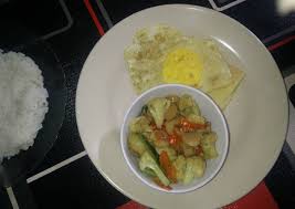 Lantas tumis dengan sedikit minyak goreng hingga harum wangi ⇔kemudian masukkan daging kambing. Resep Tumis Sosis Kembang Kol Pedas Oleh Kadhev Cookpad