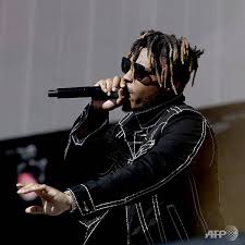 On the track, juice coveys his love and loyalty to his significant other. Juice Wrld S Girlfriend Pays Tribute To Late Rapper