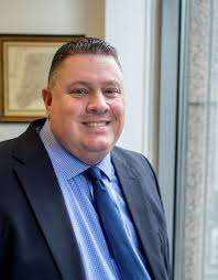 Nonprofit Boards Offer Career Boosts for Executives