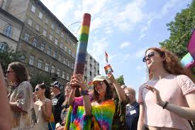Selasa, 30 juni 2020 12:20 reporter : 2021 Budapest Pride Budapest Gay Pride 2021 Is The Biggest Annual Lgbt Event Unexpected End Of Json Input Rachelraycookwarepromo