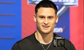 Twitter reacts to Chiefs signing punter Matt Araiza