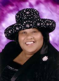 Angie Ray's Instagram, Twitter & Facebook