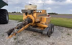 Challenger LB44 Baler