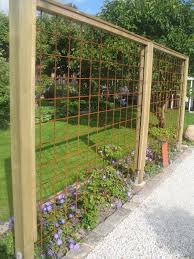 2 Bp Blogspot Com Cpjmigsye78 Tk1bejvkevi Aaaaaaaaam0 5r5qngpju0g S1600 Img 7494 Jpg Met Afbeeldingen Tuinhek Ideeen Tuinschutting Privacy In De Tuin