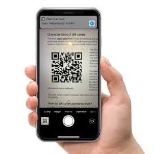 Since a lot of apps use qr codes within the app to perform a function like payments android versions 8 and 9 can automatically scan qr codes without an app. Qr Code Payment What Is It And How Does It Work
