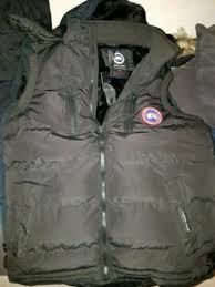 Canada goose jacken bei coldseason. Canada Goose Weste Neu Xl In Berlin Reinickendorf Ebay Kleinanzeigen