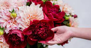 Flowers that last a long time. Which Flowers Last The Longest Bouqs Blog