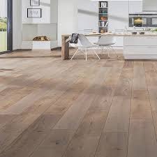 طارق السلاب إكسسورات وديكور