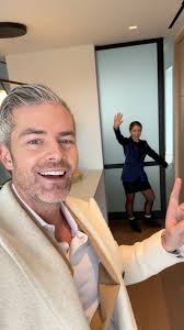 JUST SOLD: 845 United Nations Plaza, 42A • Last Ask: $3,150,000