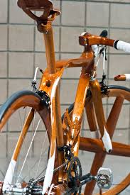 Wooden Road Bike Interesting And Lovely Finish More Show Than Actual Practically Me Thinks Would This Not Be Rather Fragile Bicicletta Bici Veicoli