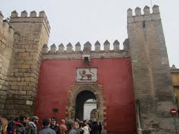 I giardini dell'alcazar, sistemati a terrazze, sono tra i più belli della spagna: Real Alcazar Palazzo Reale A Siviglia Foto Immagini E Informazioni Sull Alcazar