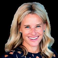 Francine Holt's Instagram, Twitter & Facebook