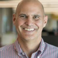 800+ profilů „Murff“