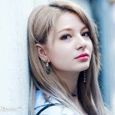 Shannon Williams's Instagram, Twitter & Facebook