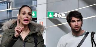 La boda de eva gonzález y cayetano rivera: Cayetano Rivera Y Eva Gonzalez Celebran Su Aniversario Mas Amargo