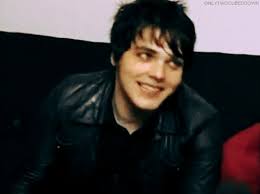 Pin By Piper Uriero On Mcr In 2020 My Chemical Romance Gerard Way Gerard Way Gif