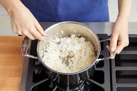 Namun tanpa disangka, nasi meluap keluar dari dandang. Tips Memasak Beras Secara Tradisional Nasi Jadi Lebih Pulen Dan Gurih