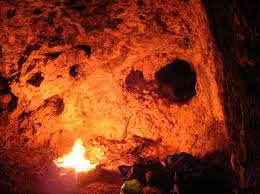 Resultat De Recherche D Images Pour Image Feu Dans Les Grottes Grotte Feu
