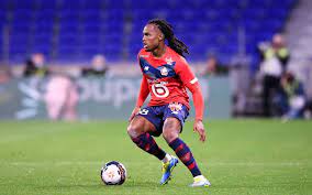 We have crunched the numbers, this means he earns €7,514 ( £6,847) per day and €313 ( £285) per hour! Renato Sanches El Primer Objetivo De Mourinho Soy Calcio