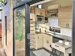 The Nest Is A Modern Tiny House That Visitors Can Rent Konteyner Ev Minik Evler Studyo Daireler