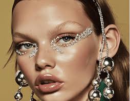 Crystal Munson Projects :: Photos, videos, logos, illustrations and  branding :: Behance