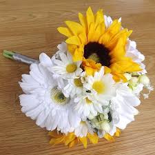 Sunflower & daisy bridesmaid bouquet ~ photo: Silk Sunflower Daisy Bridesmaid Bouquet Artificial Wedding Flowers