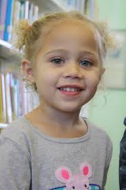 Visiting the new library made her day