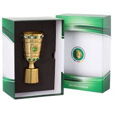 Find the perfect dfb pokal trophy stock photos and editorial news pictures from getty images. Dfb Trophy 150 Mm Free Standing Buy Online In India At Desertcart In Productid 69272889
