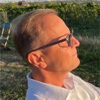 200+ "Capka" profiles