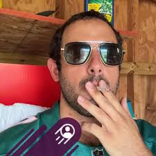 Lonzo and LiAngelo Ball have put up a lot of work in the gym as they look  jacked this early in the summer. 💪🅱️🅱️🅱️👊