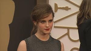 Emma watson is an english actress, model, and activist. Gif Oscars 2014 Emma Watson Animated Gif On Gifer By Hellbourne