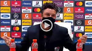 Gallardo pensó que el micrófono estaba apagado y tiró una frase muy polémica. Un Nuevo Enojo De Marcelo Gallardo En Conferencia De Prensa Me Parece Una Cosa Totalmente Estupida Infobae