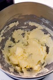 I have never creamed butter and sugar as successfully with a hand mixer as i have with my stand mixer. How To Cream Butter And Sugar For Perfect Baking Crazy For Crust