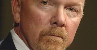 Soaring Best Buy stock complicates Schulze's efforts to acquire company