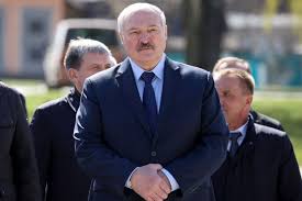 Feduta was an active member of lukashenko's first campaign team in the 1994 presidential election, and after electoral victory became the government official responsible for media policy. 4x8dfnsxfvx66m