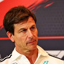 Wolff sets final deadline