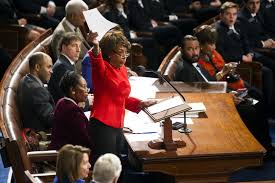 House republican leader kevin mccarthy accused democratic rep. Opinion Gop Overreacting To Maxine Waters Chauvin Comments Los Angeles Times