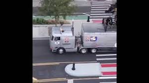 View bad bunny's concert history along with concert photos, videos, setlists, and more. Bad Bunny Performing Live In New York On A Bus In The Bronx Bad Bunny S Truck Bad Bunny Concert Youtube