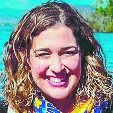 Evelyn Stanley's Instagram, Twitter & Facebook