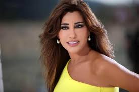 .نجوى كرم مع السيد فيليب زيادة وكُتب على الصورة التالي: Ù†Ø¬ÙˆÙ‰ ÙƒØ±Ù… ØªØ¤ÙƒØ¯ Ù…Ø´Ø±ÙˆØ¹ Ø²ÙˆØ§Ø¬Ù‡Ø§ ÙˆØªÙƒØ´Ù Ø¹Ù† Ø¹Ù…Ø± ÙˆØ¬Ù†Ø³ÙŠØ© Ø­Ø¨ÙŠØ¨Ù‡Ø§ Ù…Ø¬Ù„Ø© Ù‡ÙŠ