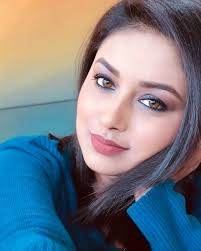 Photo posted by Ranjana Rawat (@anchor_ranjana_rawat)