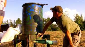 Deer shooting house design and bom : 5 Diy Deer Feeder Plans Easy Homemade Designs Advanced Hunter